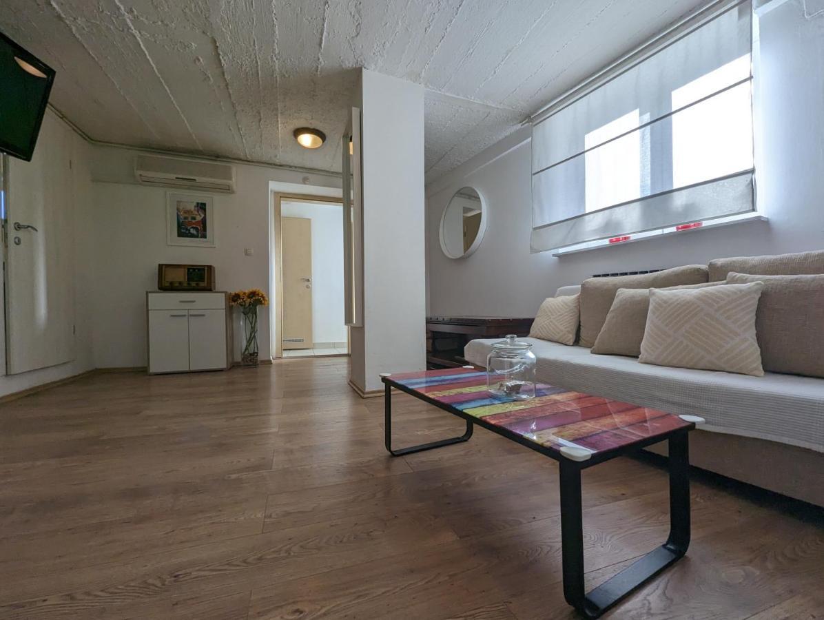 Twin-Magnolias Condo With Garden, Parking & Ev Station Ζάγκρεμπ Εξωτερικό φωτογραφία