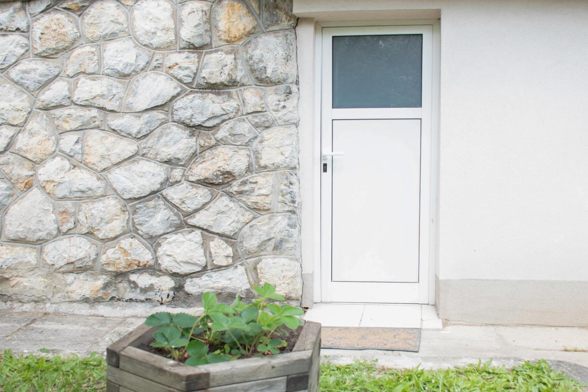 Twin-Magnolias Condo With Garden, Parking & Ev Station Ζάγκρεμπ Εξωτερικό φωτογραφία