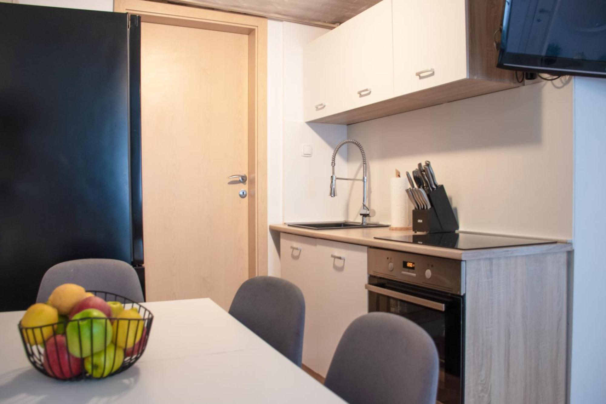 Twin-Magnolias Condo With Garden, Parking & Ev Station Ζάγκρεμπ Εξωτερικό φωτογραφία